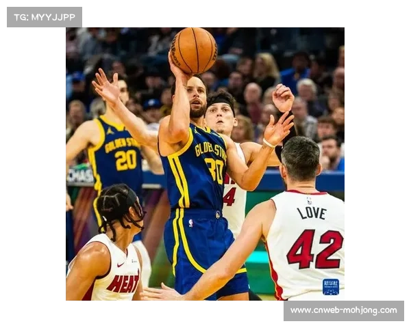 勇士第四节启用区域联防，热火失误率骤增